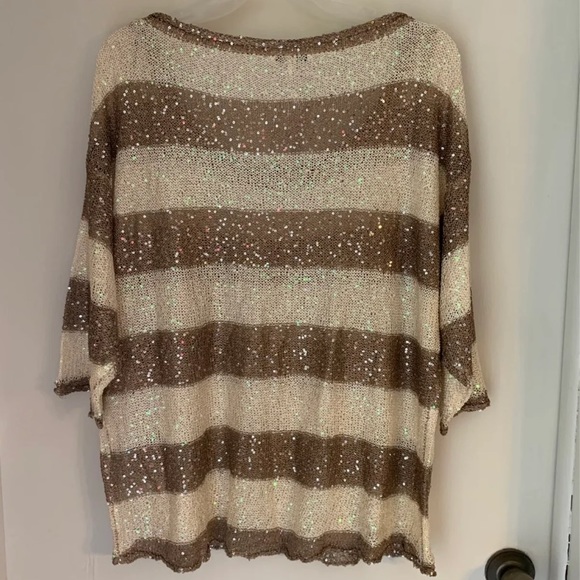 Avalin NWT sweater - Picture 2 of 4